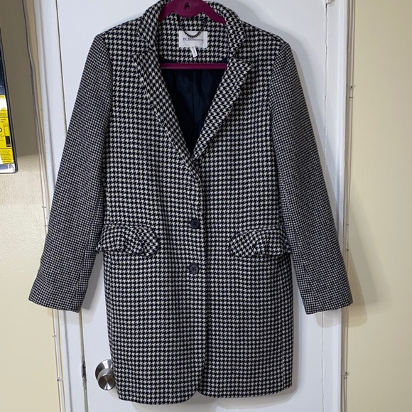 BCBG Generation Black & White Houndstooth Coat Small | Lined Chic Classic - Picture 9 of 9